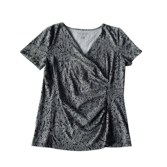 Talbots Woman's Sz M Black and White Tiny Leaves Print Faux Wrap Blouse Top - Picture 5 of 5